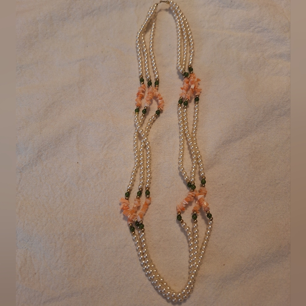 Vintage Pearl Necklace
